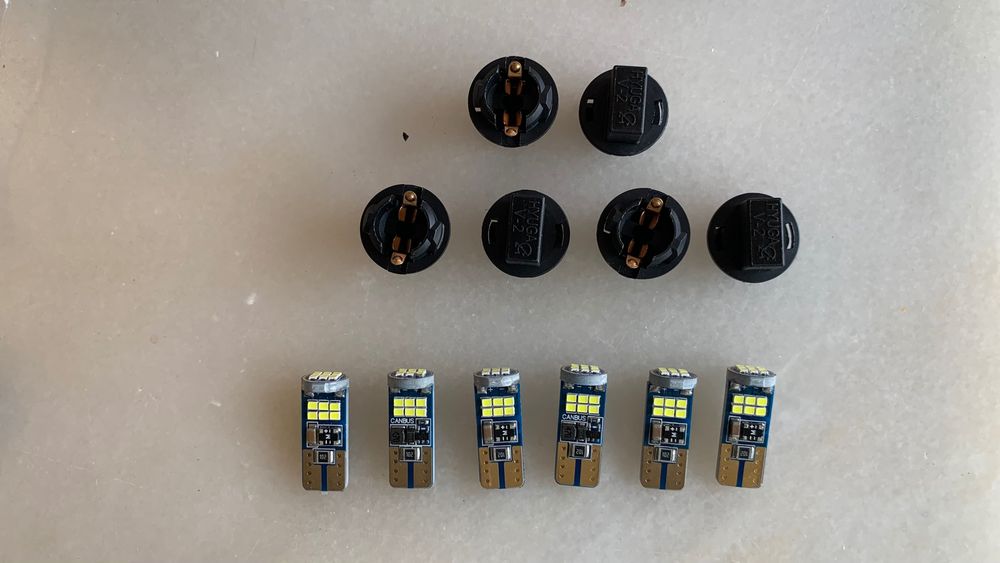 LEDs for Volvo xc60 / Lâmpadas para iluminação interior do Volvo XC60