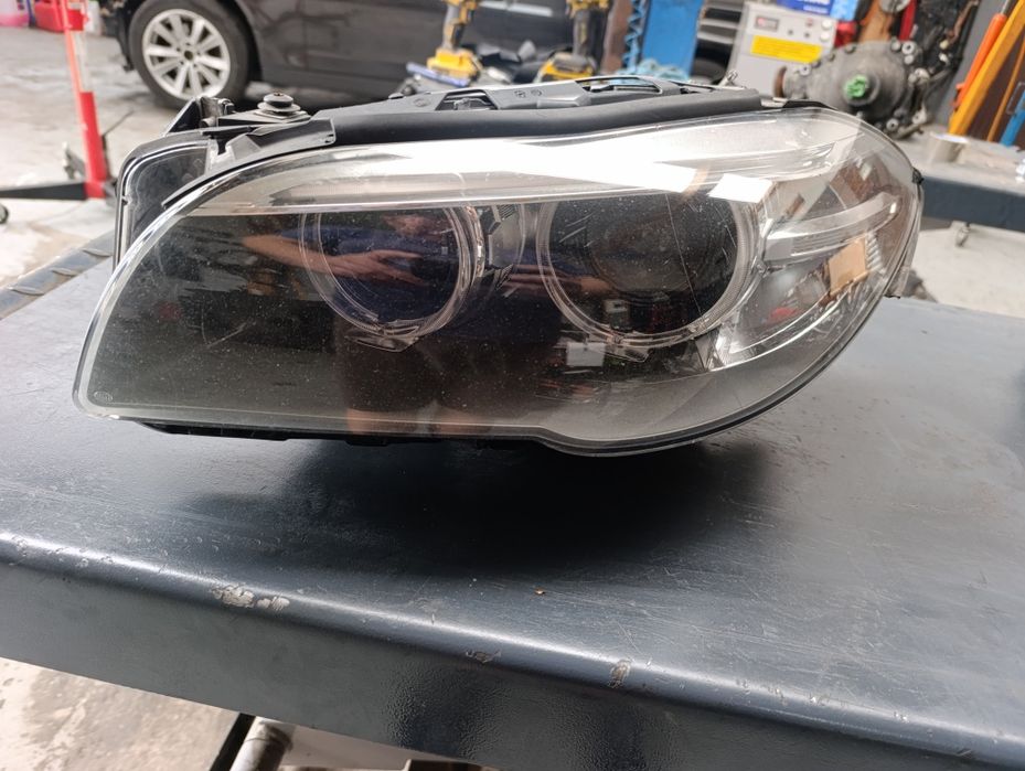 BMW F10 lci lampa lewa Europa bixenon