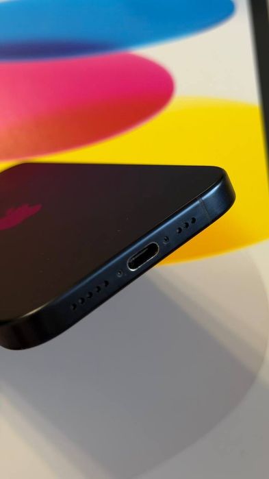 iPhone 15pro  256