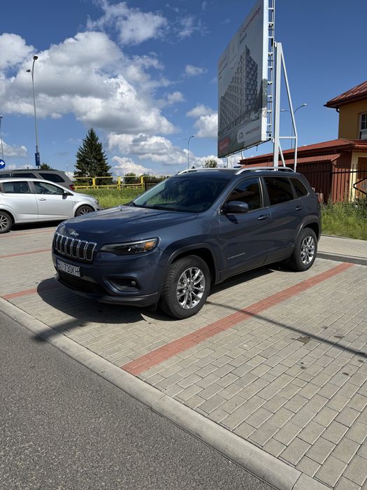 Jeep Cherokee
