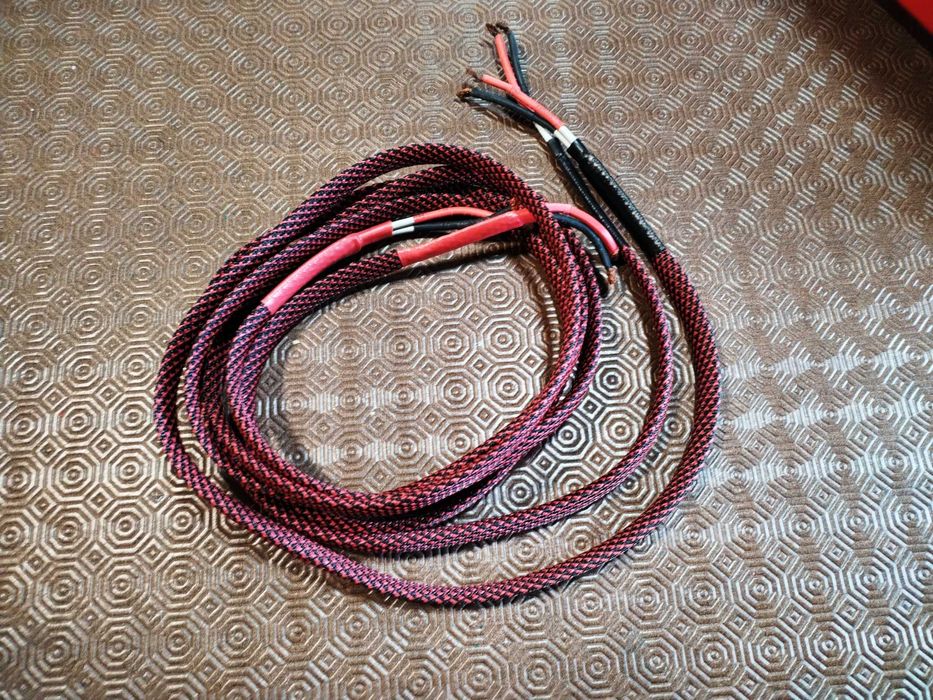 Vendo para de cabos de colunas Supra Classic 2.5, com 2 mts.