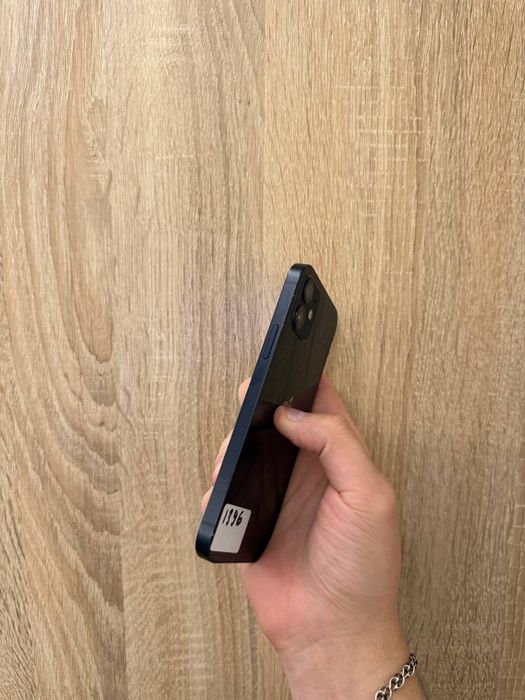 Продам iphone 12