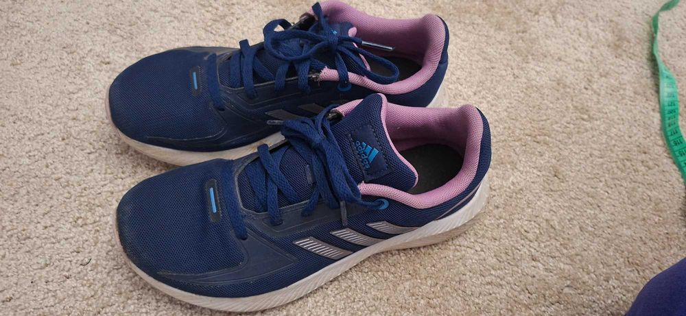 Buty dziewczęce adidas