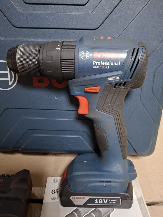 Шуруповерт Bosch