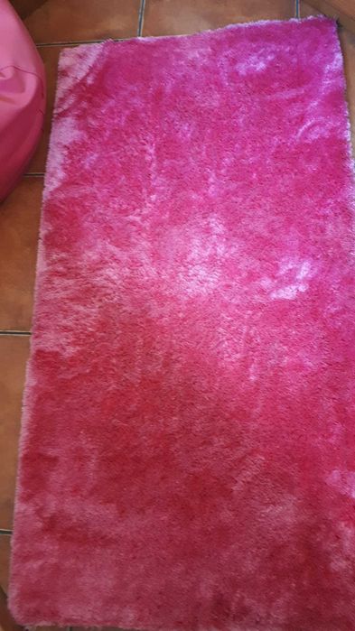 Vendo conjunto em cor de rosa