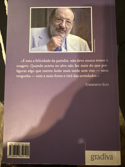 Vendo livro Autor Humberto Eco