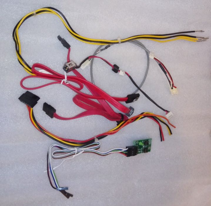 Cabos e adaptadores ATX SATA IDE USB A B C