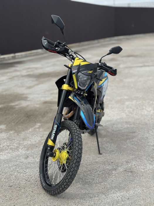 Продам Spark sp300-p1