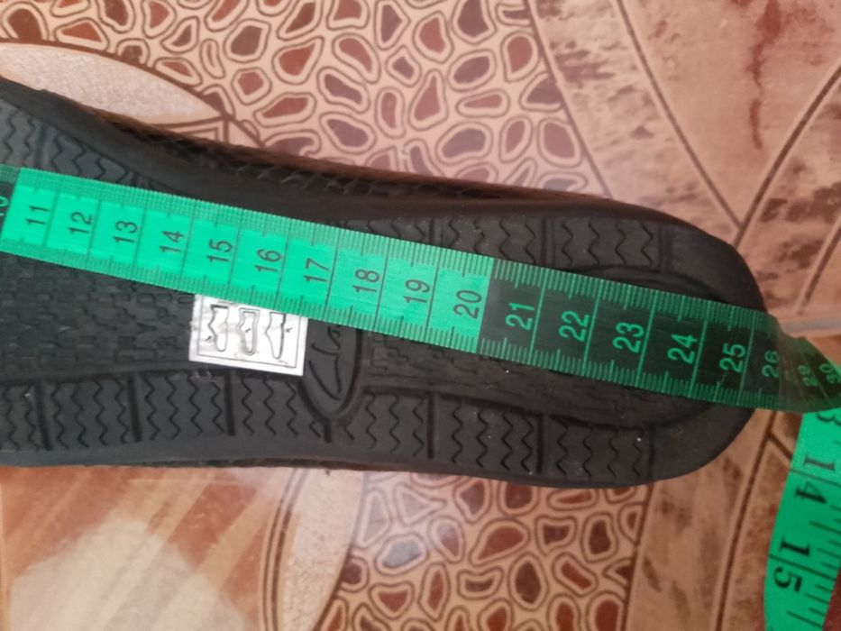 Балетки шкіряні(туфлі) Clarks 37 розміру.