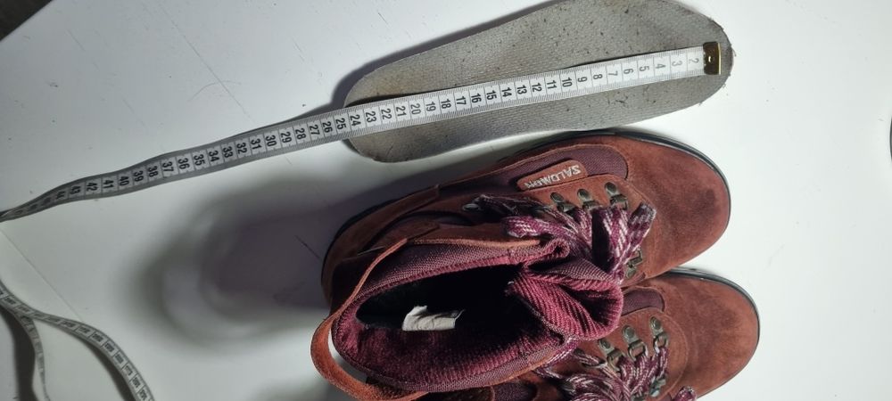 Salomon 39 2/3.   .