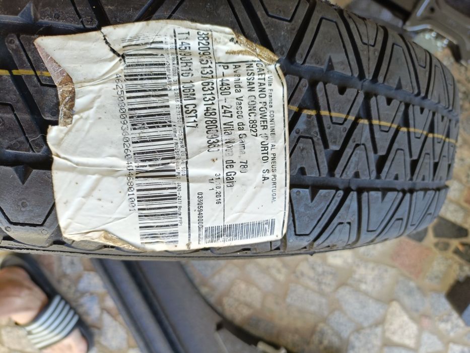 Kit Pneu Suplente Nissan