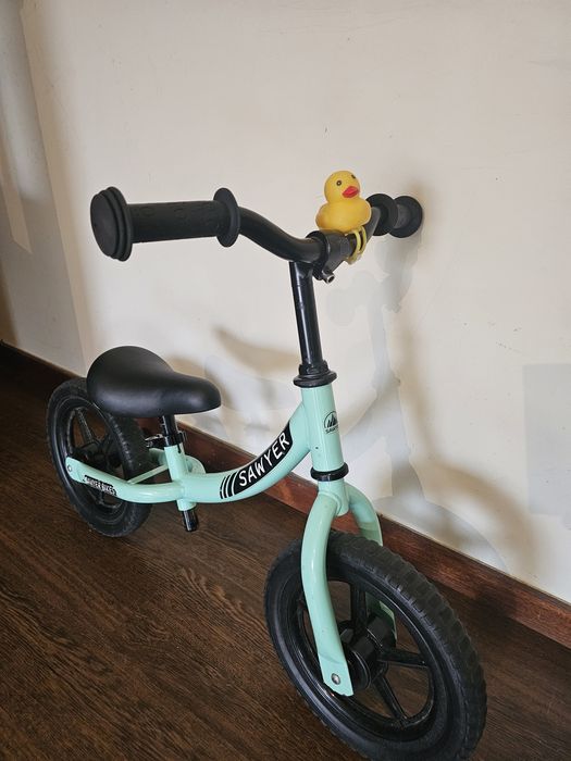 Bicicleta equilibro criança a partir do 2 anos