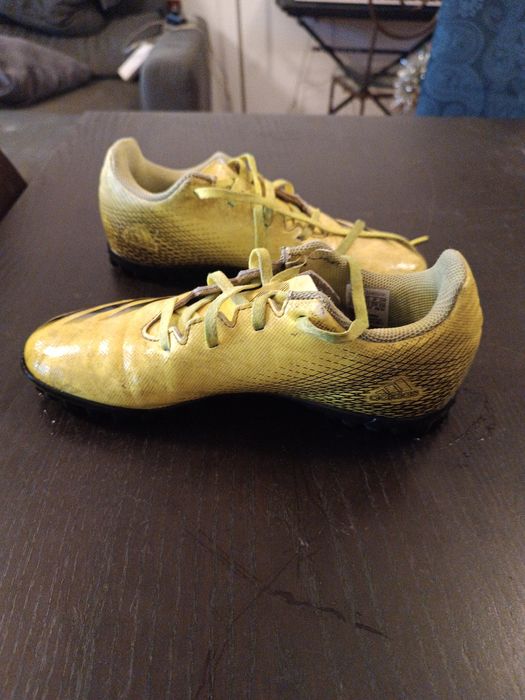 Chuteiras Adidas Originais – Nº 37,5 – Oportunidade