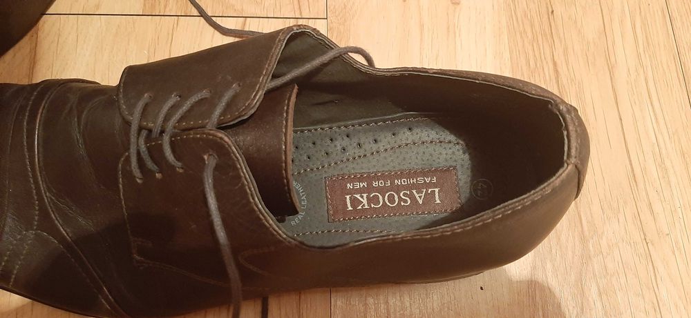 Buty męskie Lasocki roz. 43