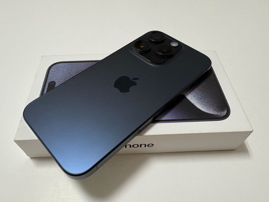 Apple iPhone 15 Pro Max 256gb Azul