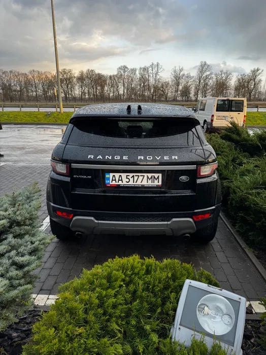 Авто Land Rover Range Rover Evoque 2017