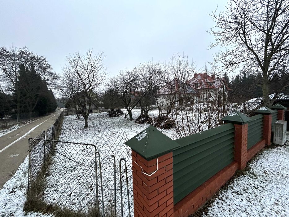 Dzialka budowlana z podpiwniczonym budynkiem gosp. Kalinowka, Lublin.
