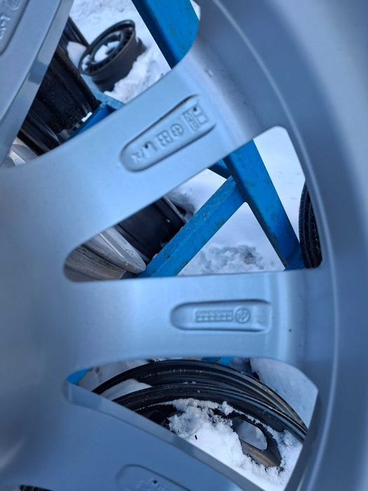 Диски OXXO 5/112 R18 8J ET30 VW Tiguan Фольцваген Тігуан .