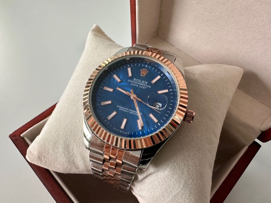 Relógio Rolex Datejust Oyster Perpetual 44mm Prateado Azul Novo