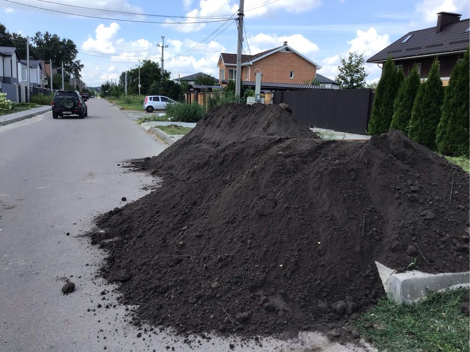 Чорнозем родючий, торф