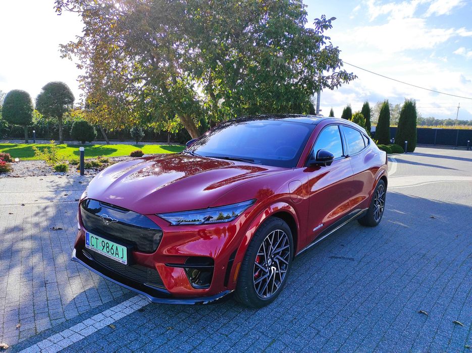 Auto do ślubu limuzyna samochód do ślubu