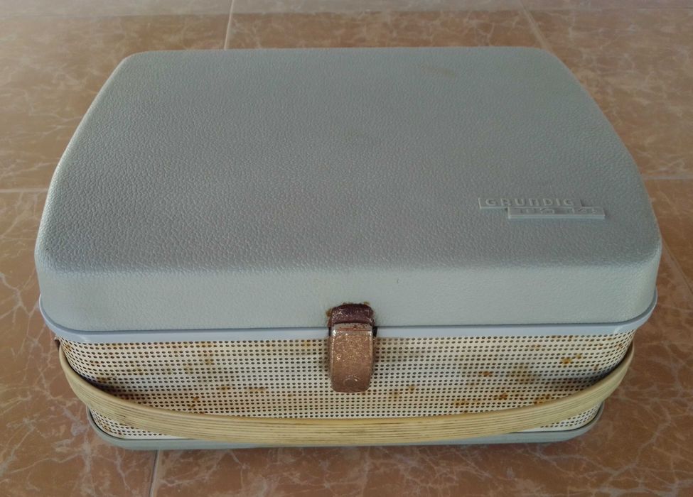 Gravador de bobines Grundig TK 14