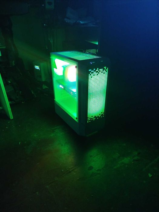 Продам компьютер душевной сборки) "WHITE WOLF",32озу,2ssd,m2+2.5,>2tb, цена вниз2!