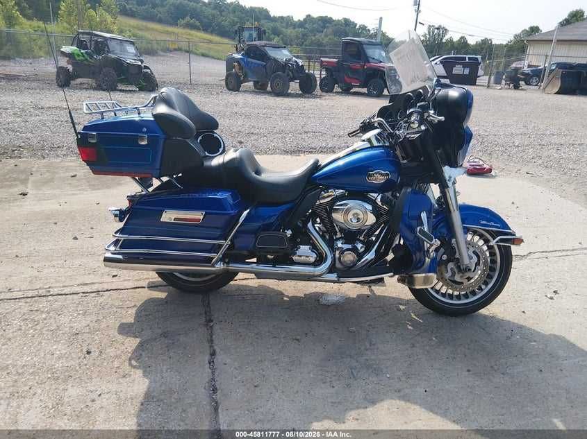 2010 Harley-Davidson FLHTCU