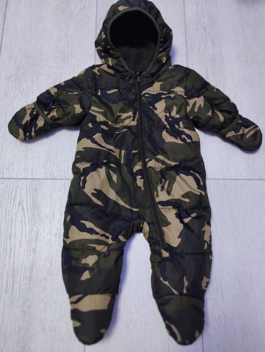 Комбінезон фірми gap.