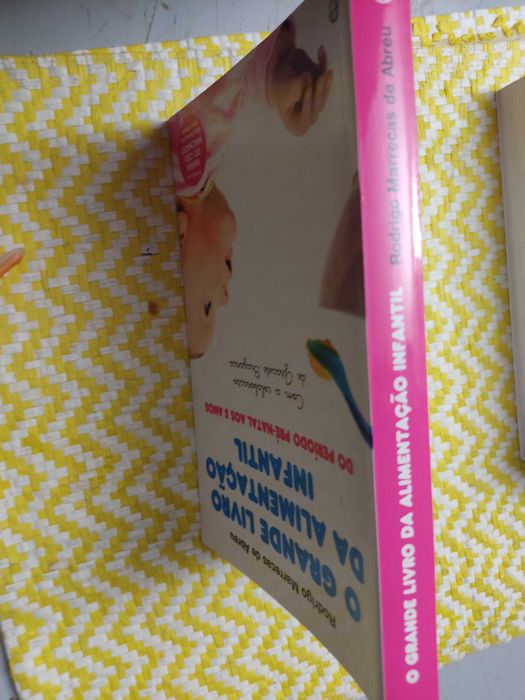 O GRANDE LIVRO DA ALIMENTAÇÃO INFANTIL
Do período pré-natal aos 5 anos