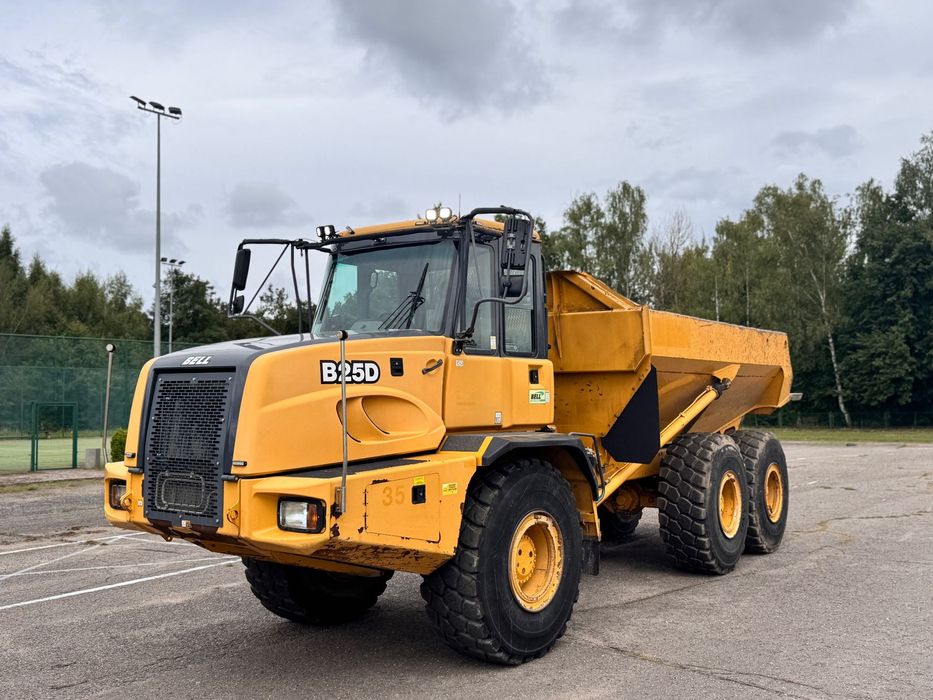 Bell B25D  2013r , 9500h , Skandynawia , super stan!!