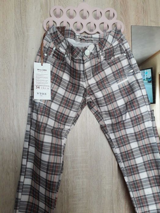 Nowe spodnie damskie