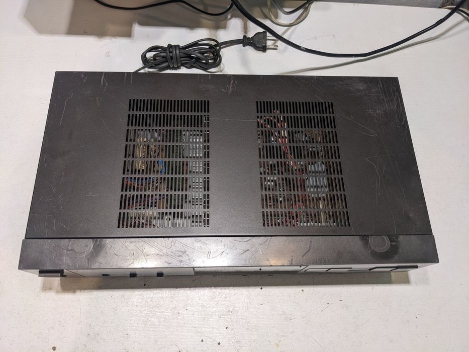 Klasyczny wzmacniacz Sony TA-AX4040 2 x 40W, lata 80-te
