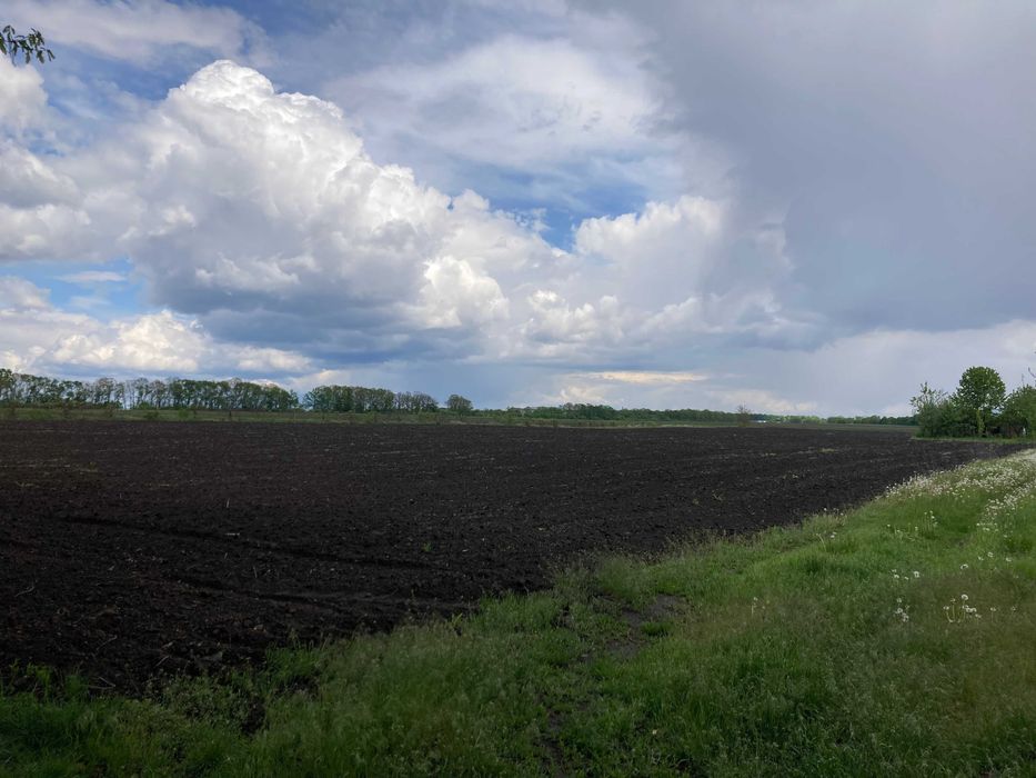 Продам земельну ділянку під комерцію у Вінниці, чудова локація!