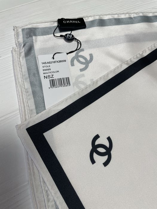 Шовковий платок Chanel білий елегантний аксесуар шовк шовковий шарф