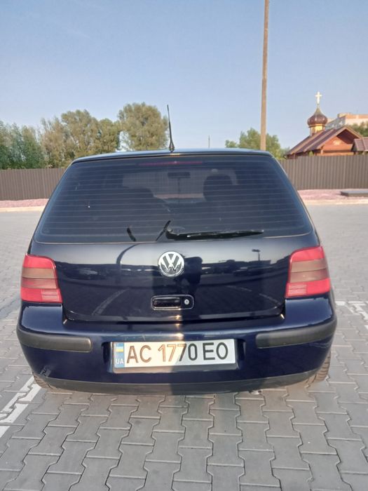 Продам гольф 4 1.6 бензин