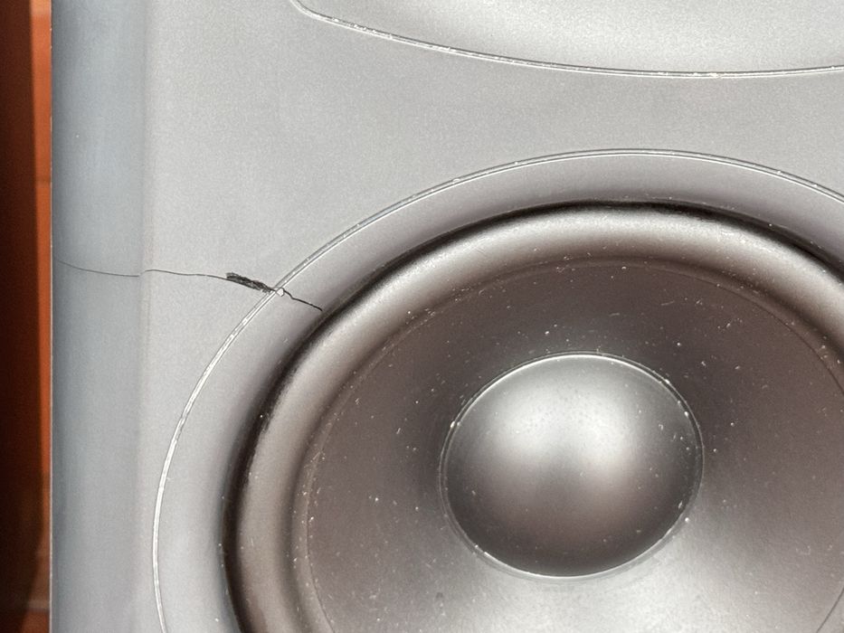 Par de monitores de estúdio JBL LSR4328P + acessórios