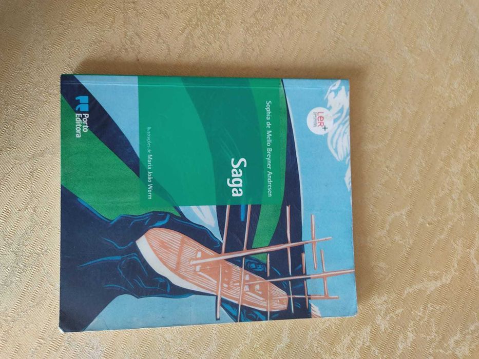 Livro - -   Saga