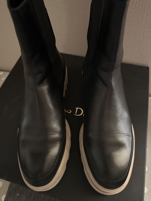 Massimo dutti черевики .