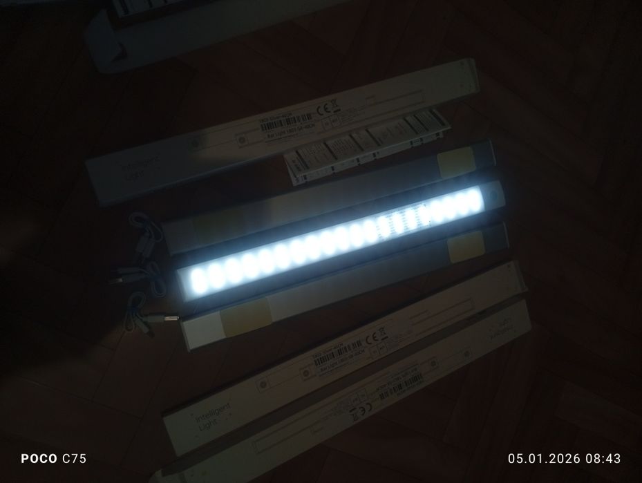 LED Светильники аккумуляторные с датчиком движения крепление на магнит