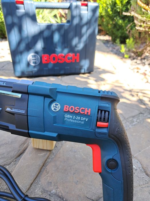 Перфоратор Bosch GBH 2-28 Professional
