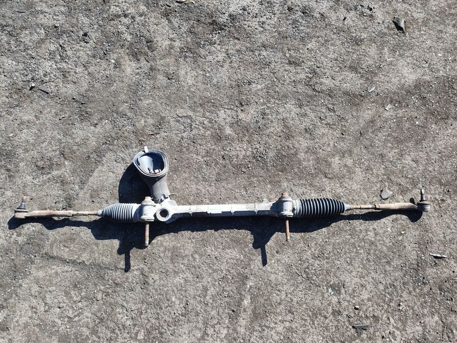 Toyota Yaris 2 II maglownica