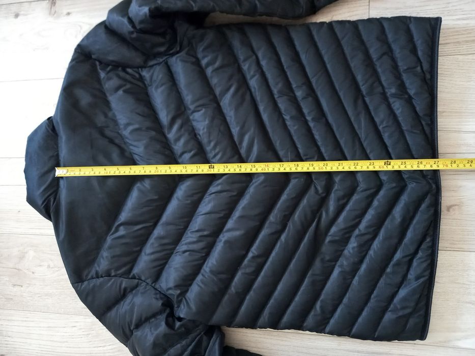 Продам микропуховик Nike
