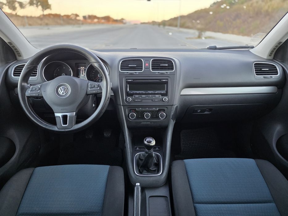VW Golf 1.6 TDi Bluemotion (2011)