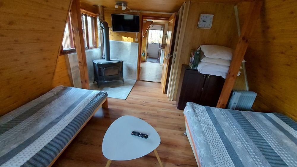 Domek nad Rzeką Wisłą w Ustroniu z Balią Ogrodową ( Jakuzi)[ Kominek ]