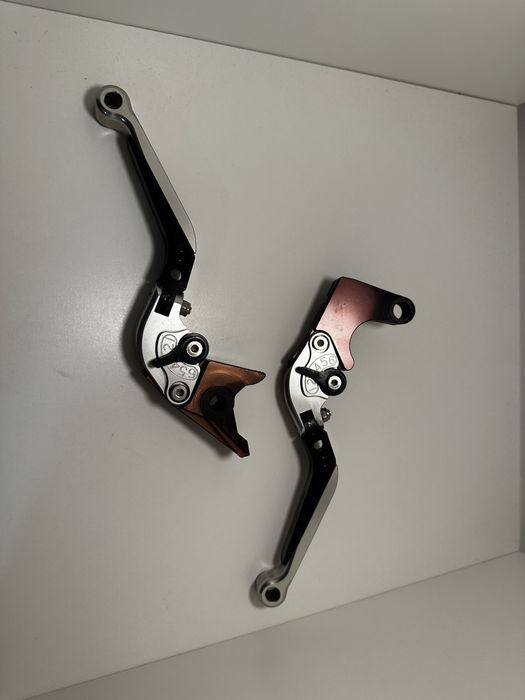 Manetes curtas Honda CB650R