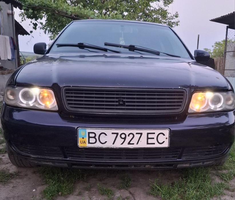 Продам Ауді А4 В5