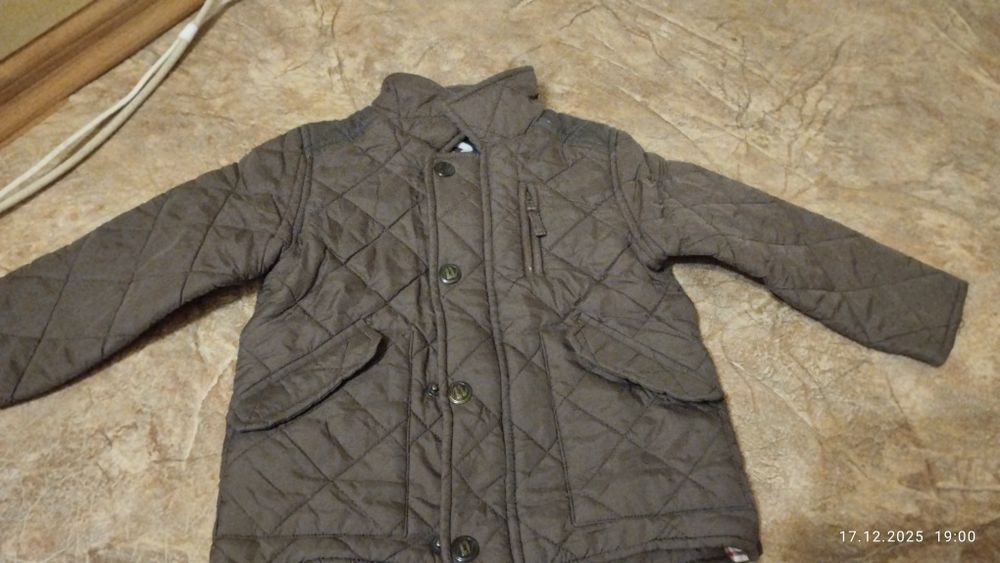 Віддам дитячі речі