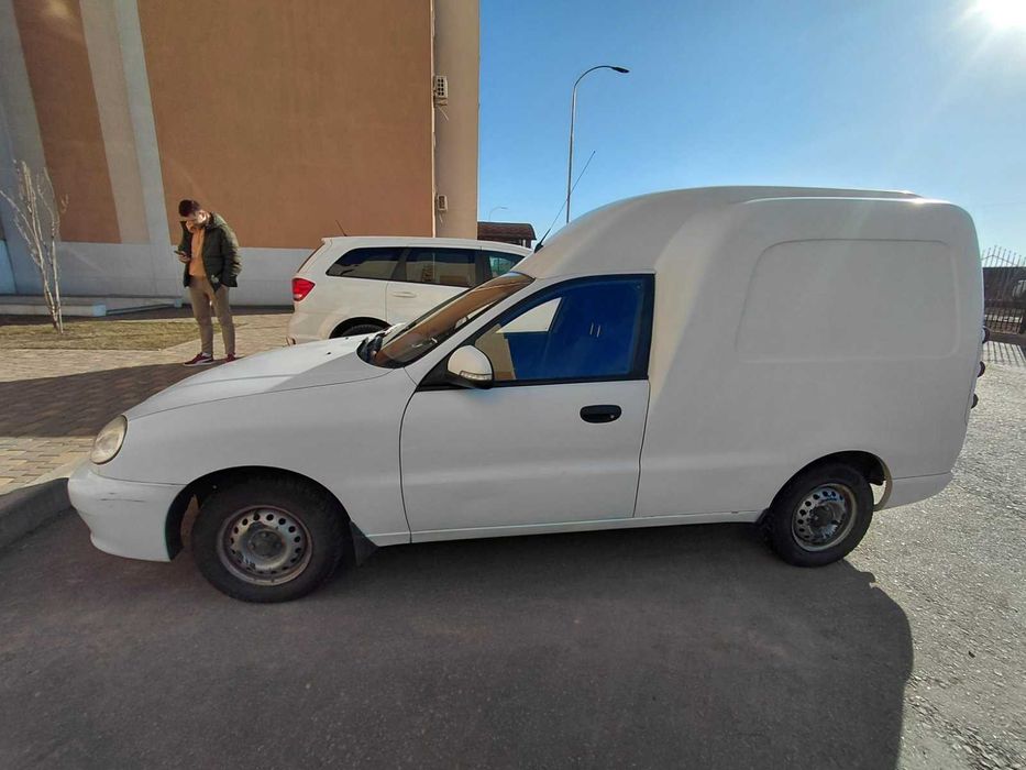 Lanos cargo (Pick up)