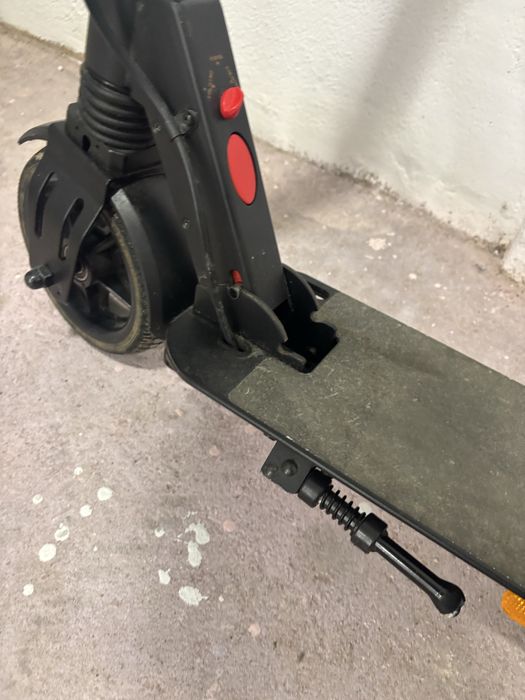 Trotinete eletrica com bateria gasta